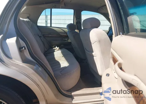 1999 Mercury Grand Marquis Gs z USA, uszkodzony, nr VIN 2MEFM74W1XX605225